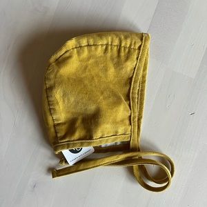 Petite Soul corduroy bonnet. 0-3 month. NWT.
